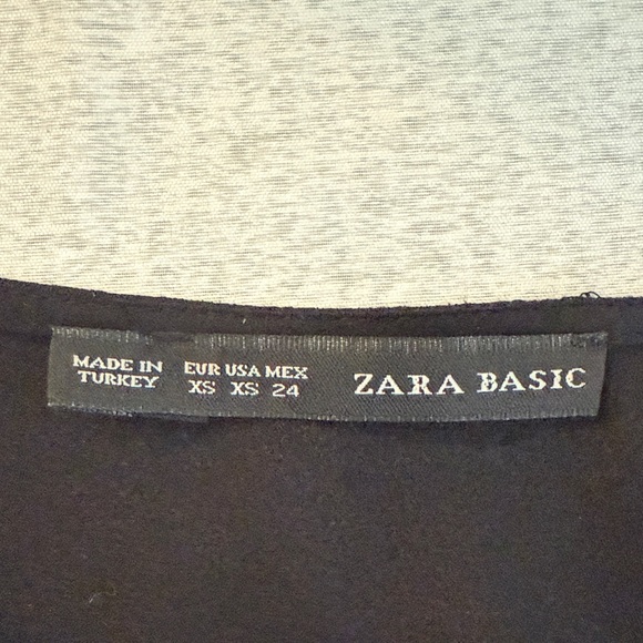 Zara Black V-Neck Blouse - Picture 3 of 6
